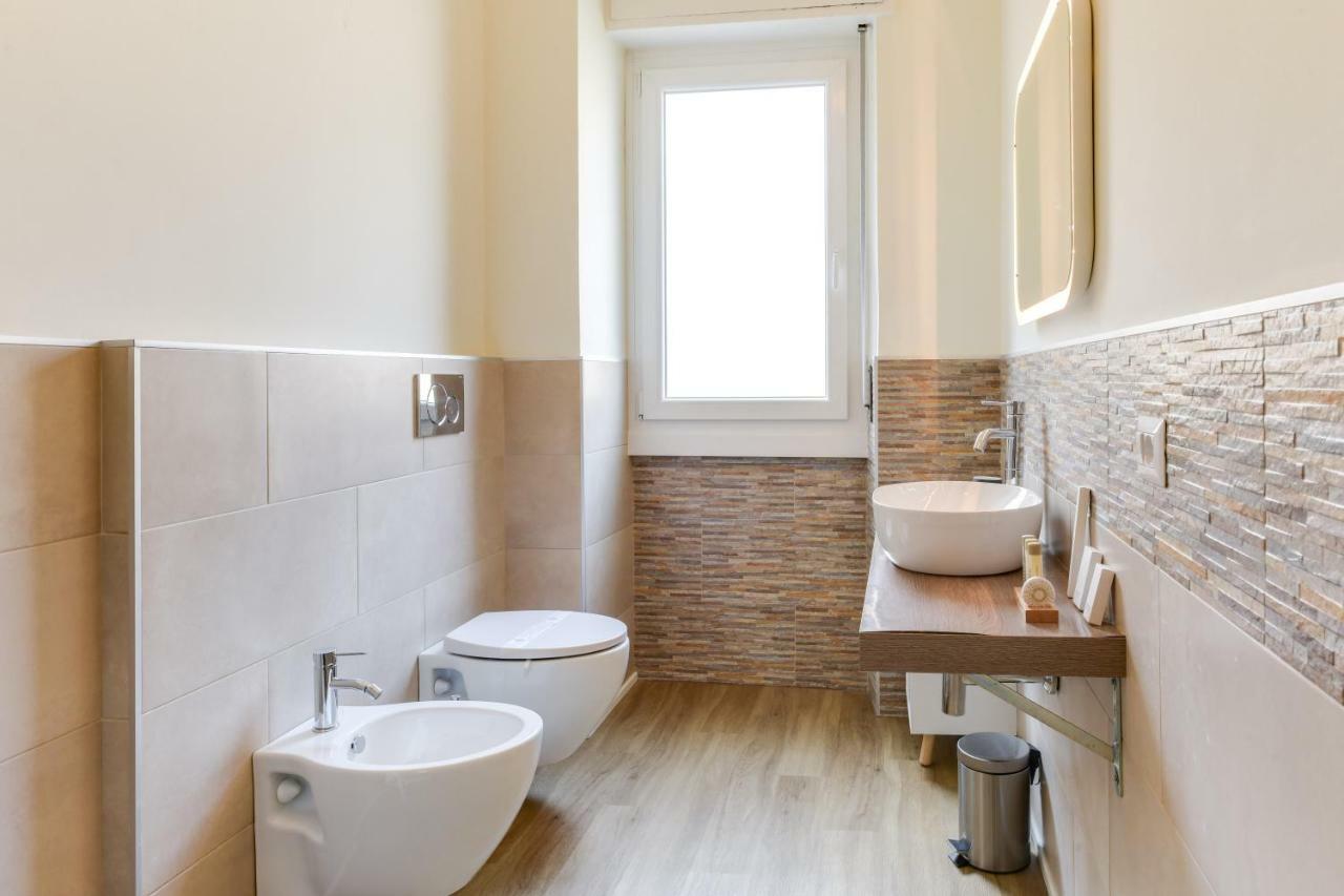 Appartement Sweett - Solari à Milan Extérieur photo